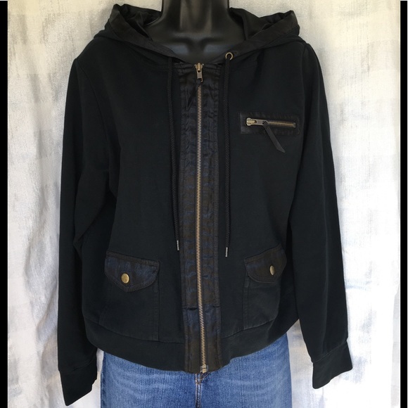 Apostrophe Jackets & Blazers - Apostrophe Petite XL zippered black hoodie jacket